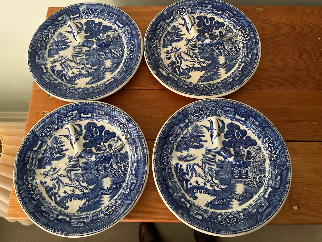 4 Wellsville Willow Pattern Divided Plates