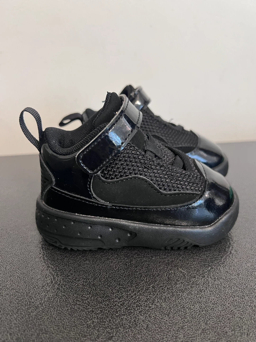 🔥 Jordan Max Aura 2 Infant Shoes – Size 4C – Brand New 🔥 - photo 3