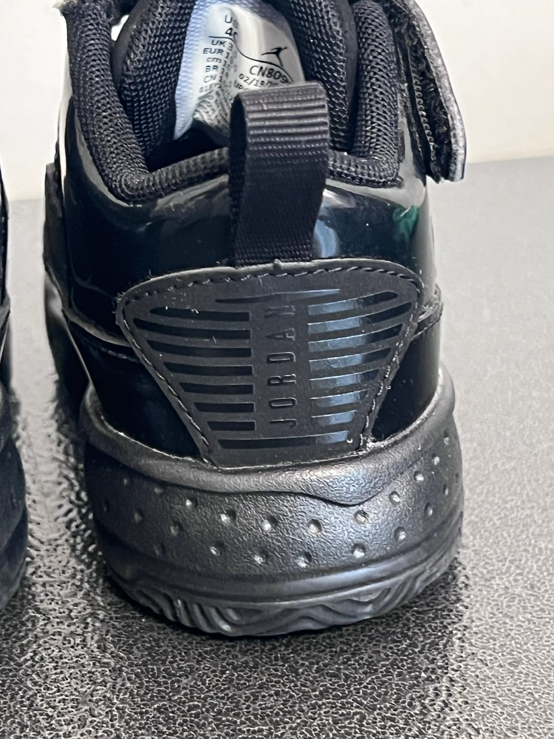 🔥 Jordan Max Aura 2 Infant Shoes – Size 4C – Brand New 🔥 - photo 5
