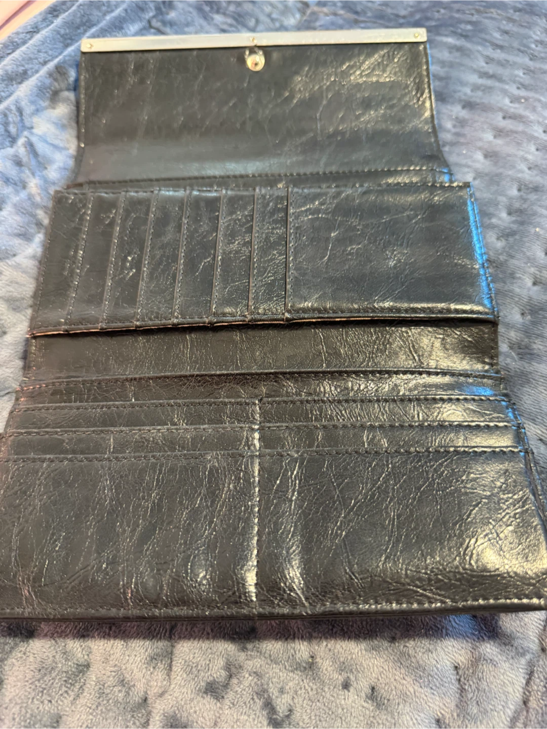 Guess Black Trifold Wallet - photo 3