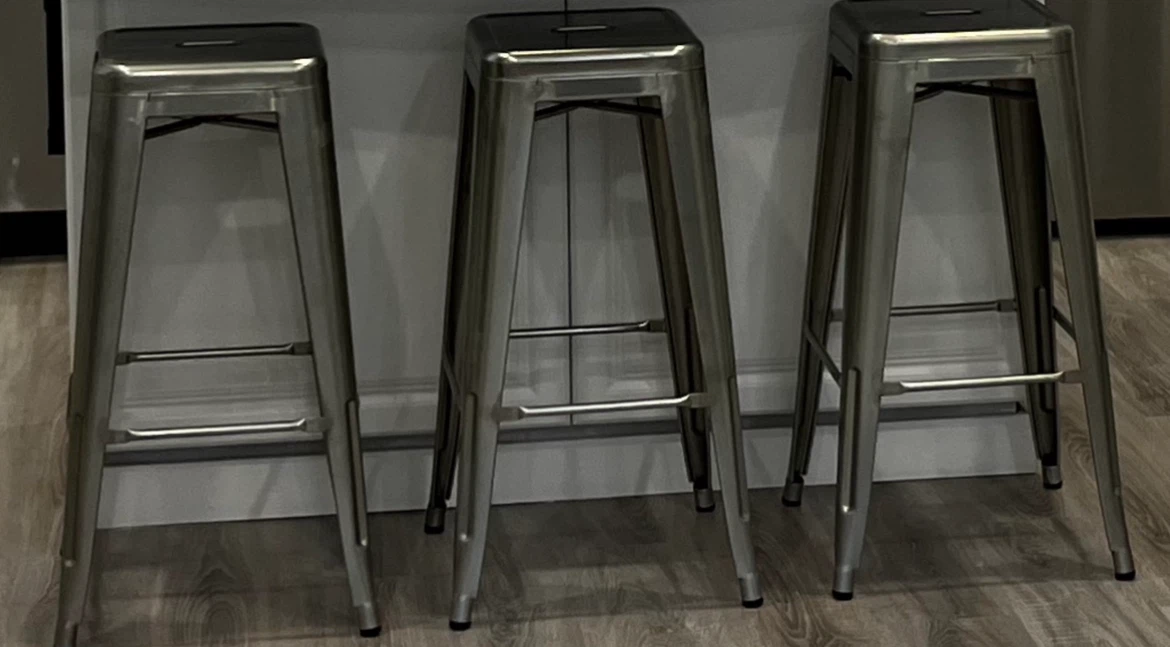 Set of 4 Silver Metal Bar Stools - industrial look - photo 3