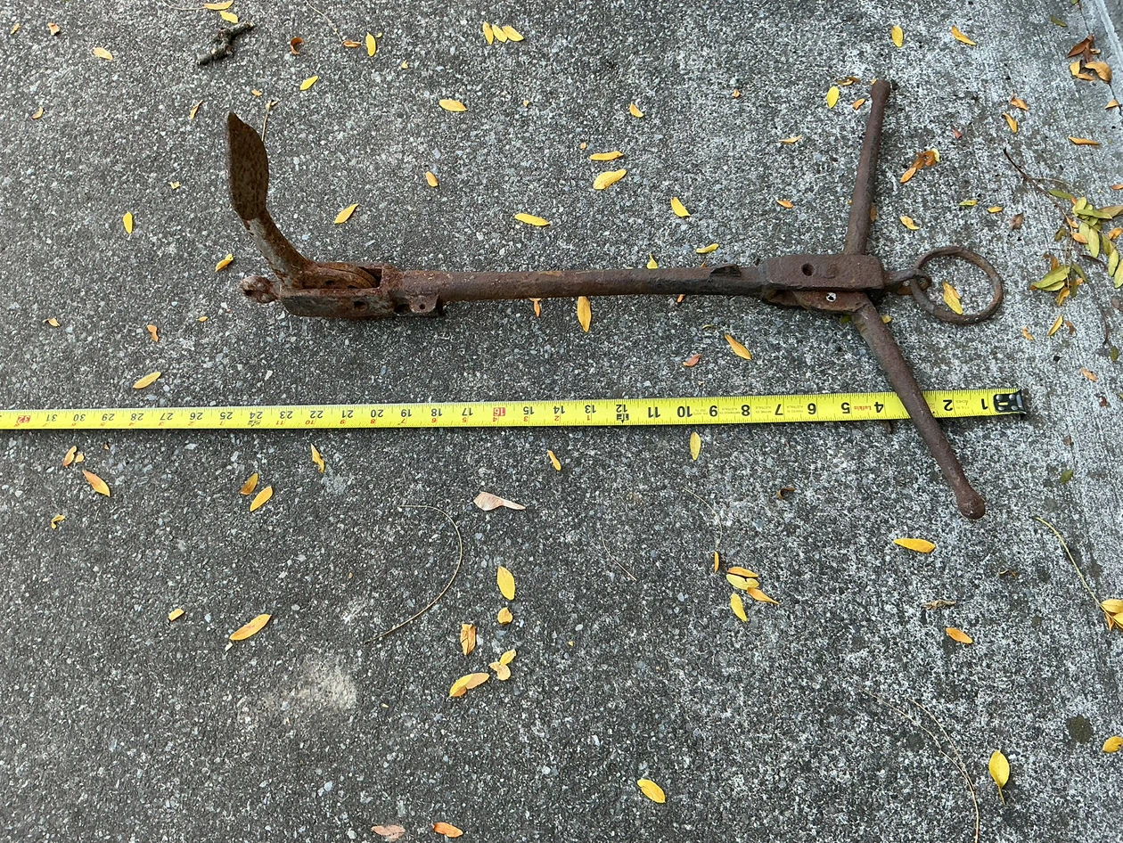 Antique Cast Iron Wall Hanger Folding Grapnel Anchor ! - photo 2
