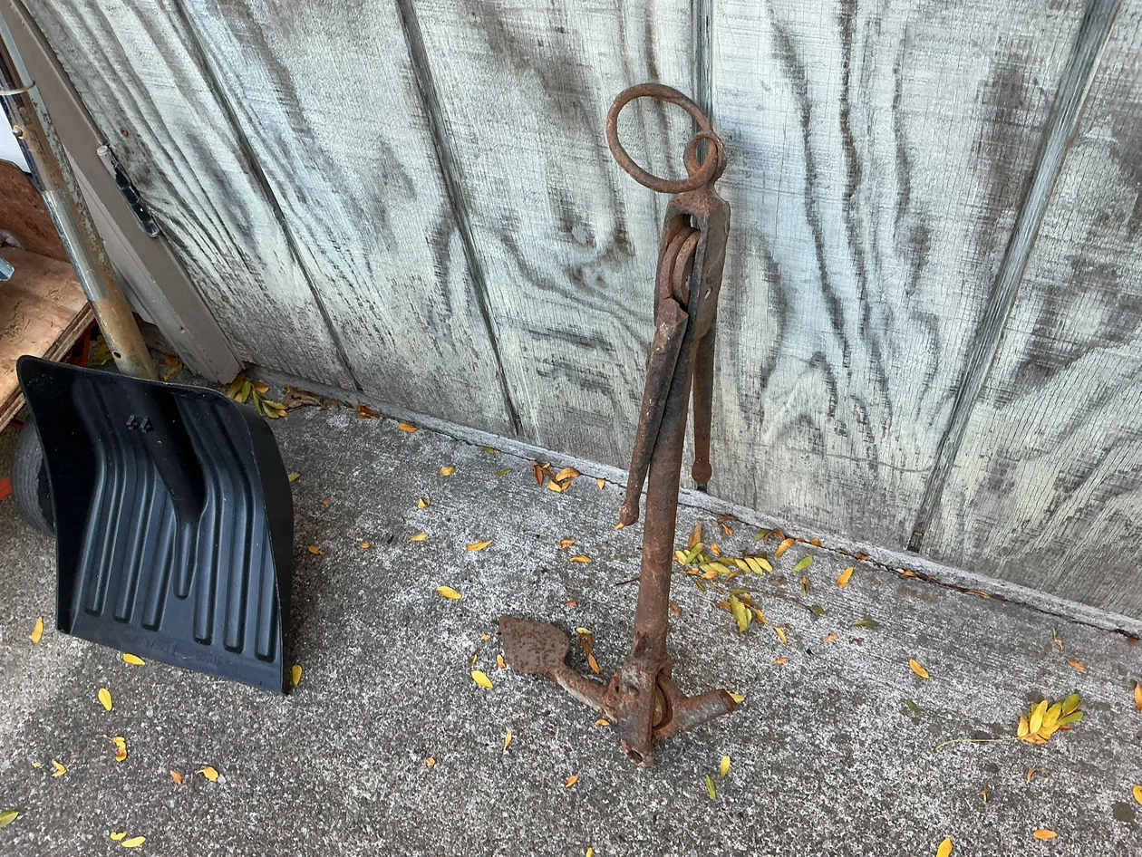 Antique Cast Iron Wall Hanger Folding Grapnel Anchor ! - photo 3