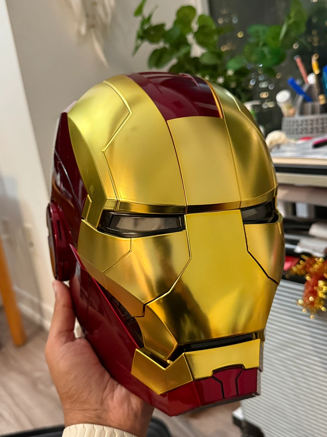 Iron Man Mark V Helmet - photo 2