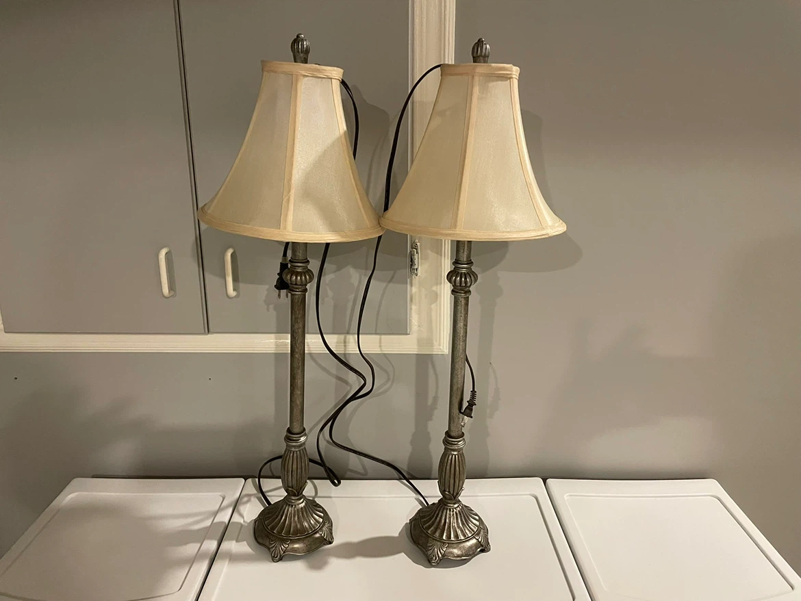 Set of Two Vintage Style Table Lamps - photo 2