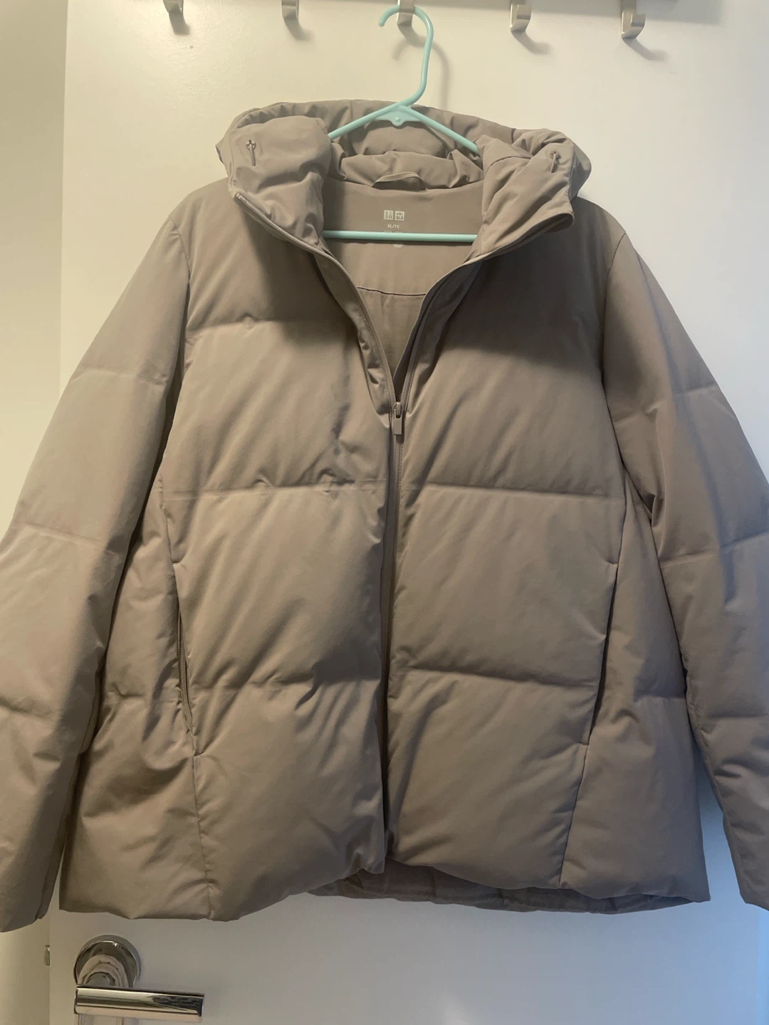 Uniqlo Puffer Jacket - Beige - photo 2