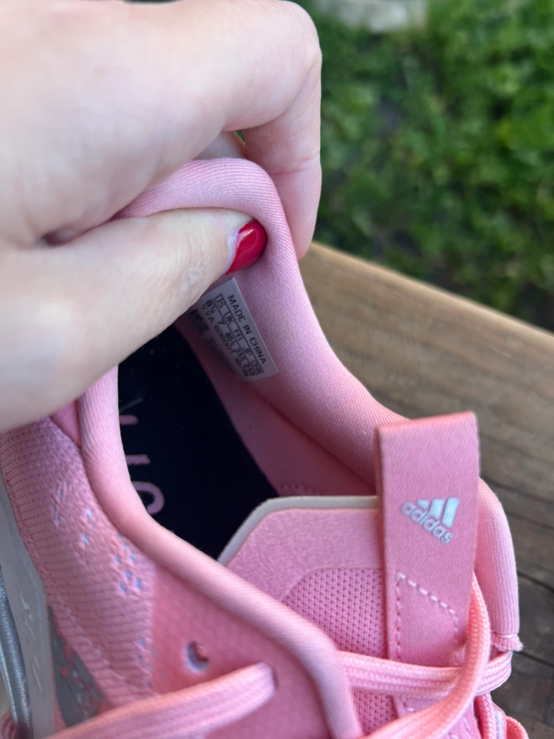 Woman’s Adidas Running Shoes size 8.5 - photo 4