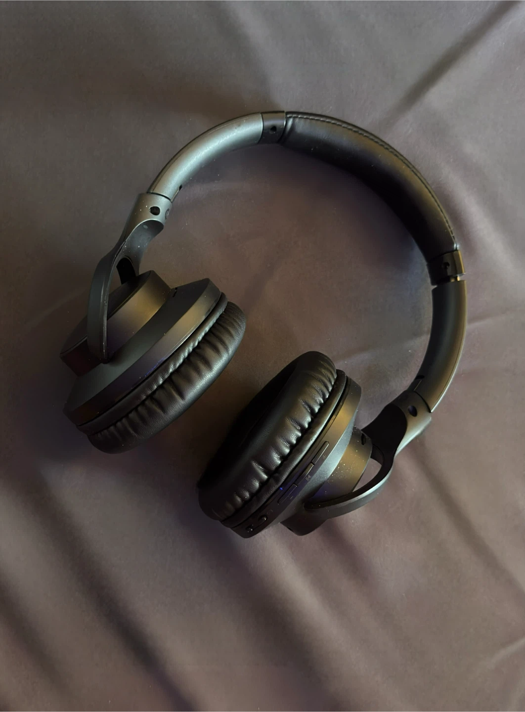 Hoco Wireless Headphones