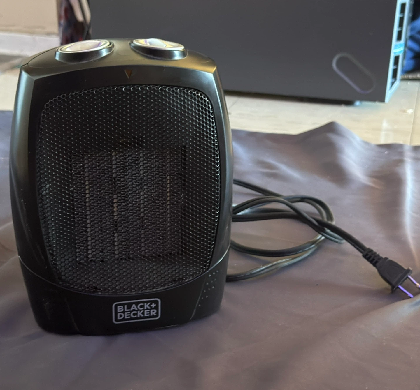 Black+Decker Portable Ceramic Space Heater - photo 3