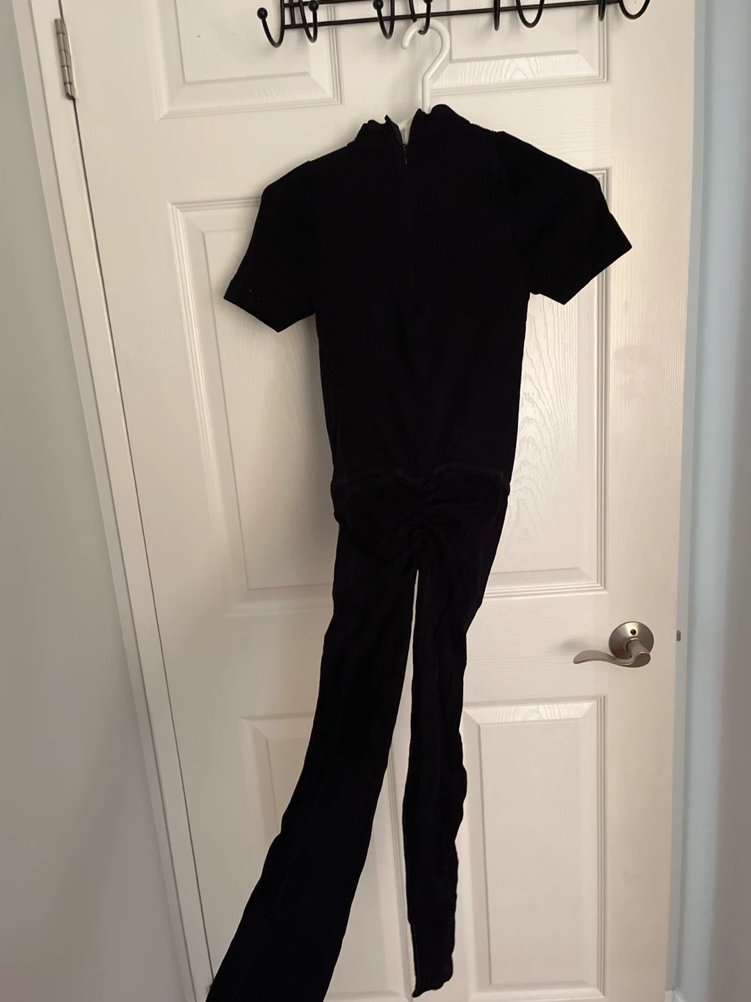 Alo Yoga Black Ribbed Jumpsuit - photo 2