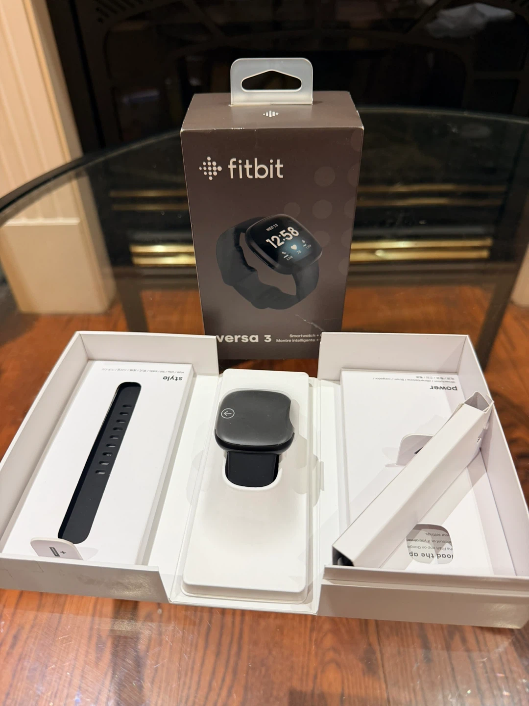 NEW Fitbit Versa 3 GPS Smartwatch – Black - photo 2