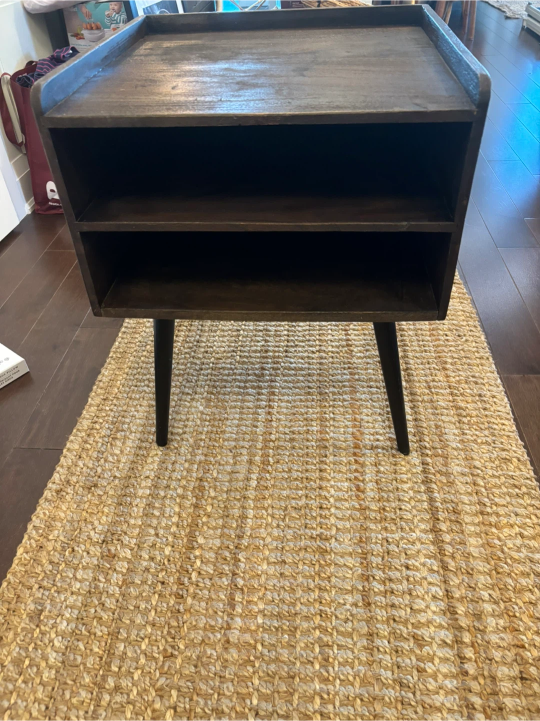 Night stand