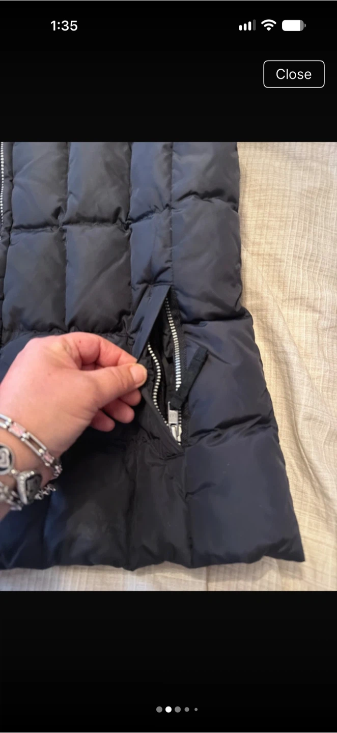 GAP Quilted Puffer Vest Black - photo 3