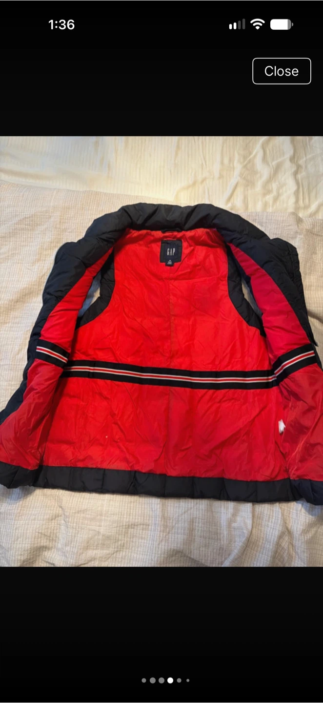GAP Quilted Puffer Vest Black - photo 4