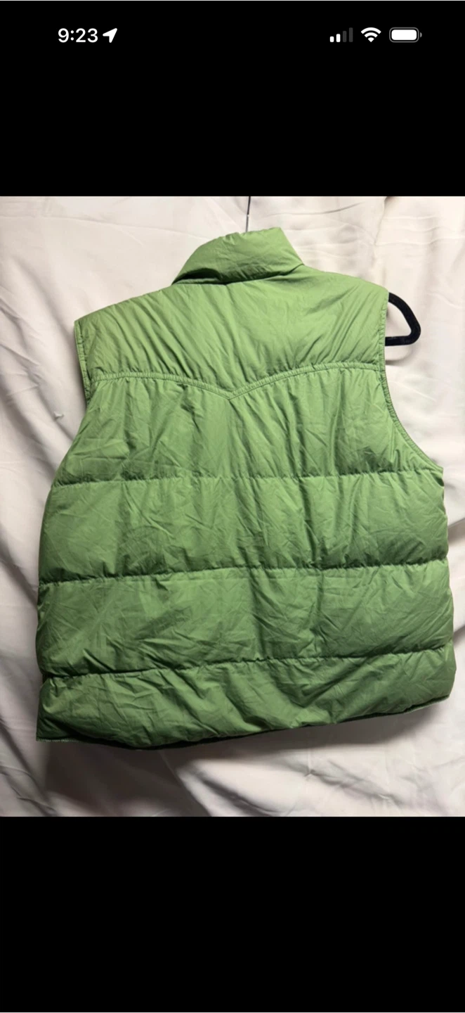 Lands' End Reversible Puffer Vest Green - photo 2