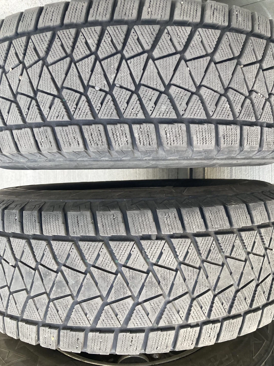 Blizzak winter tires 265/70R17 **read full ad** - photo 3