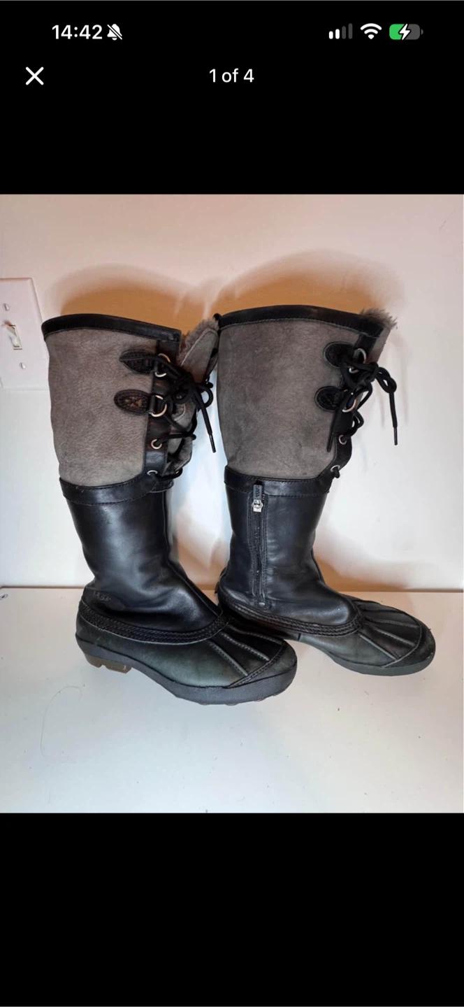 UGG Beecloud Tall Boots Size 8