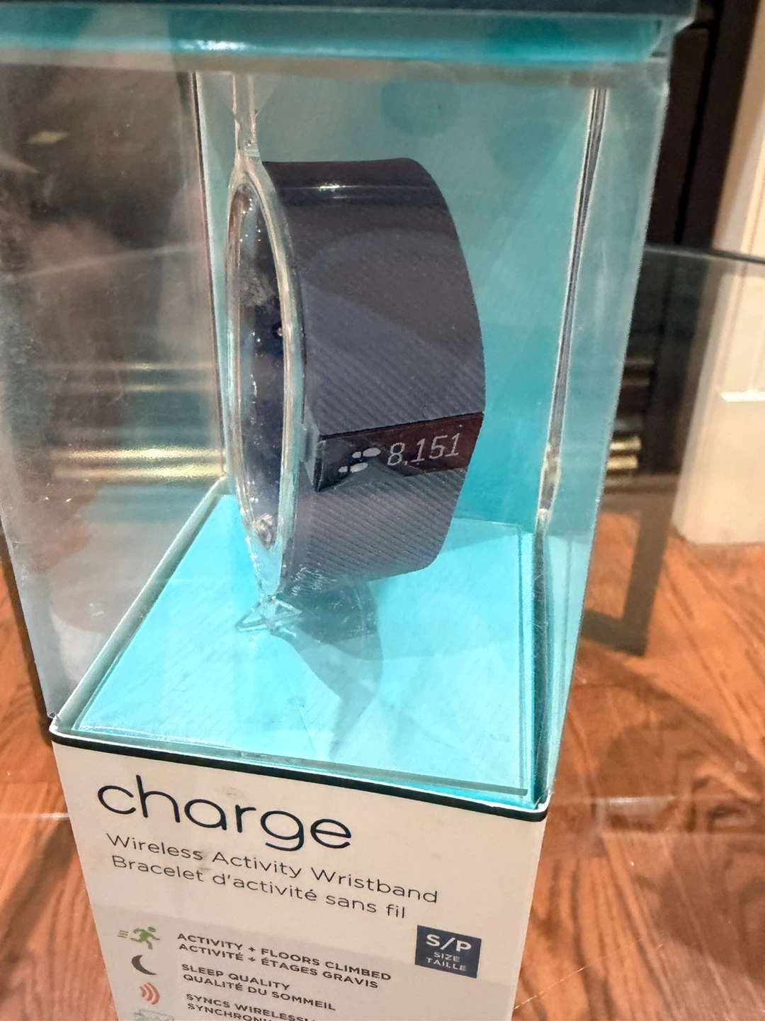 NEW Fitbit Charge Fitness Tracker – Black – Size S/P