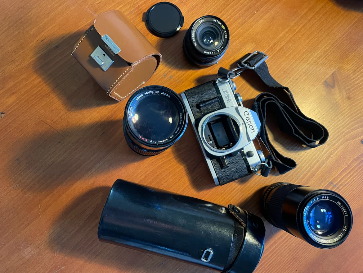Canon AE-1 35mm Film Camera Kit w/ 3 Lenses, Cases & Databack A