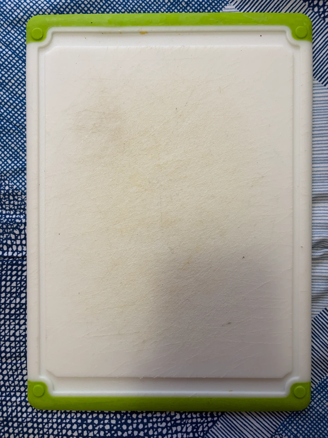 4 assorted cutting boards - photo 3