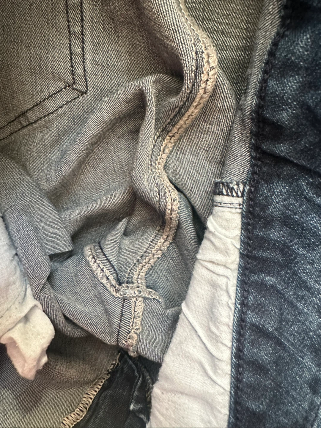Cartise rhinestone jeans US6 - photo 5