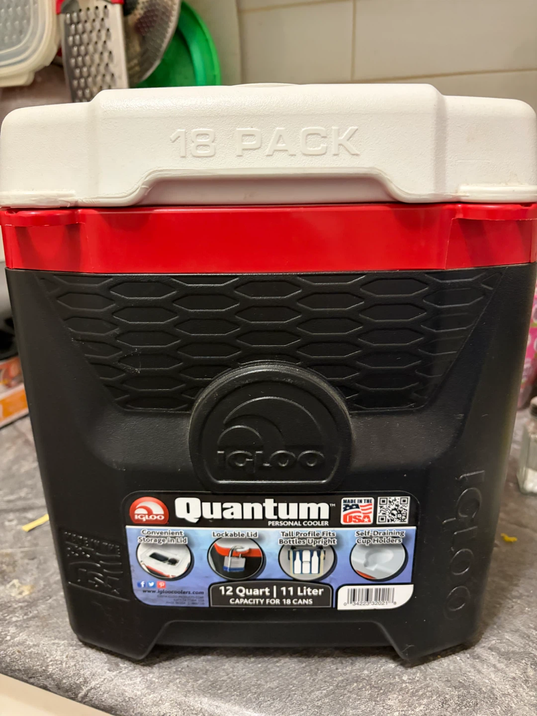 Igloo Quantum 12 Quart Personal Cooler
