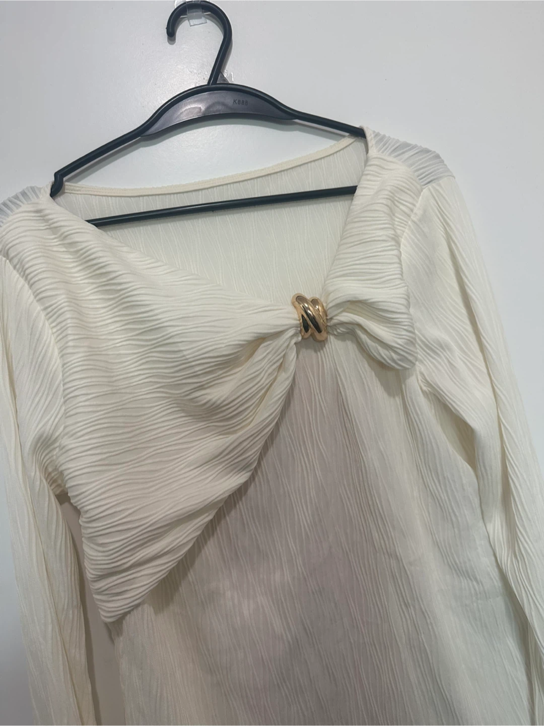 MOTF White Long-Sleeve Textured Top - photo 5