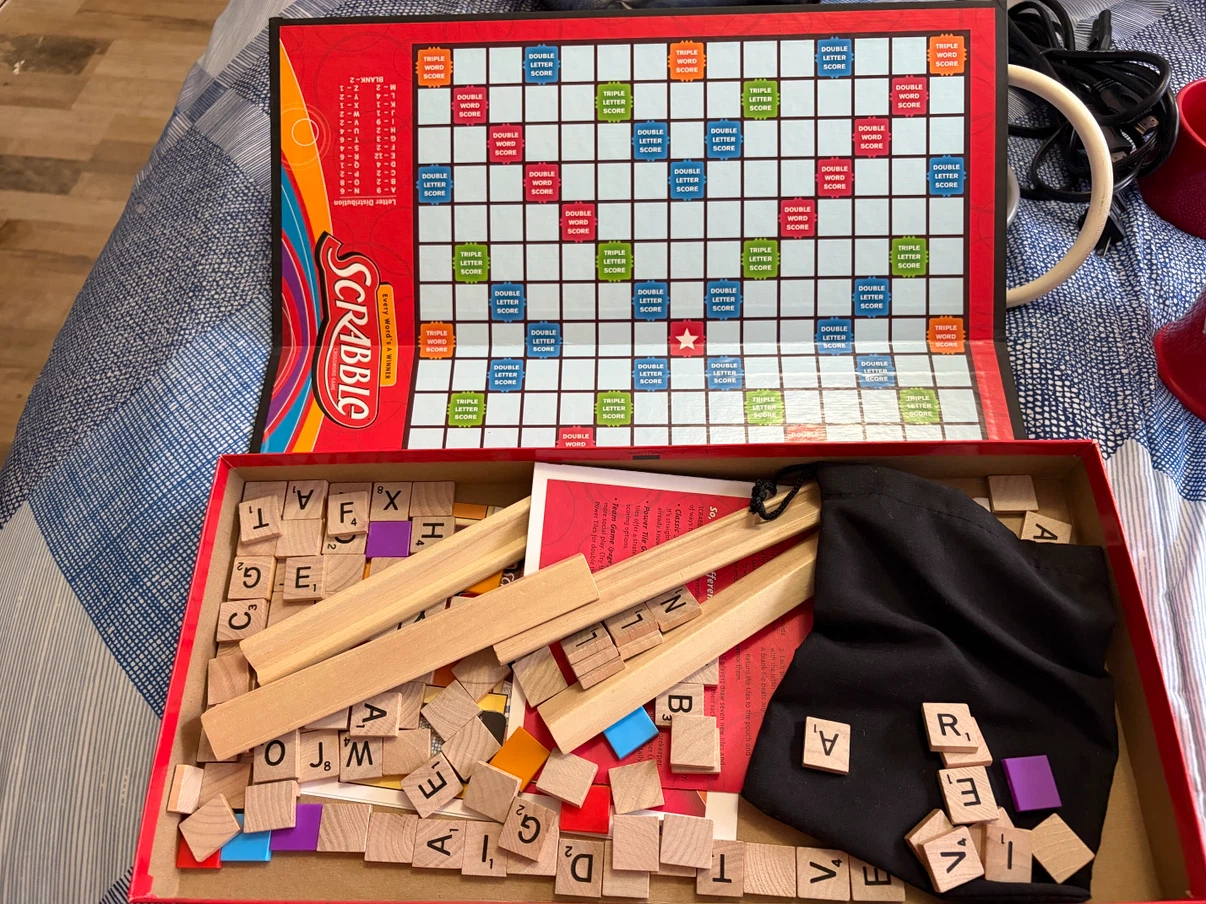 Scrabble Crossword Game - photo 2