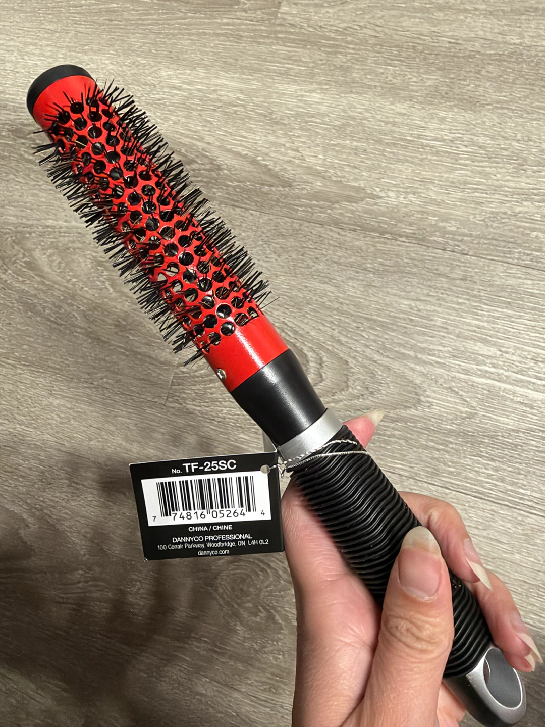 Round Hair Brush - photo 2