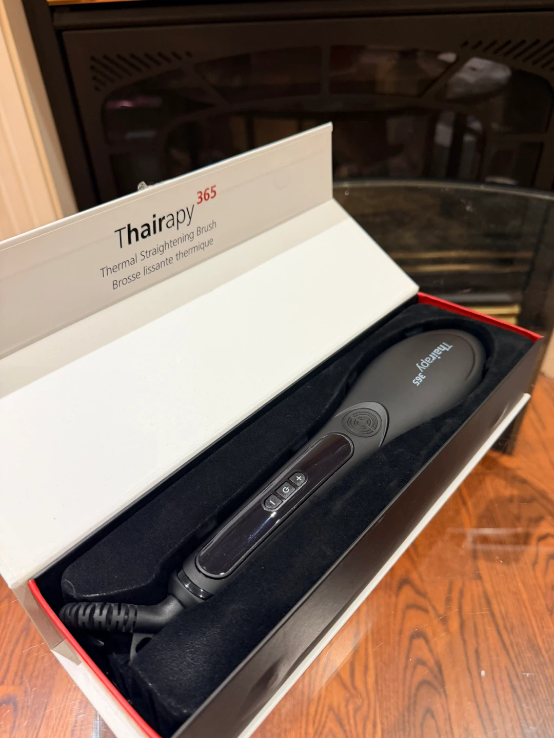 NEW Thairapy 365 Thermal Hair Straightening Brush - photo 2