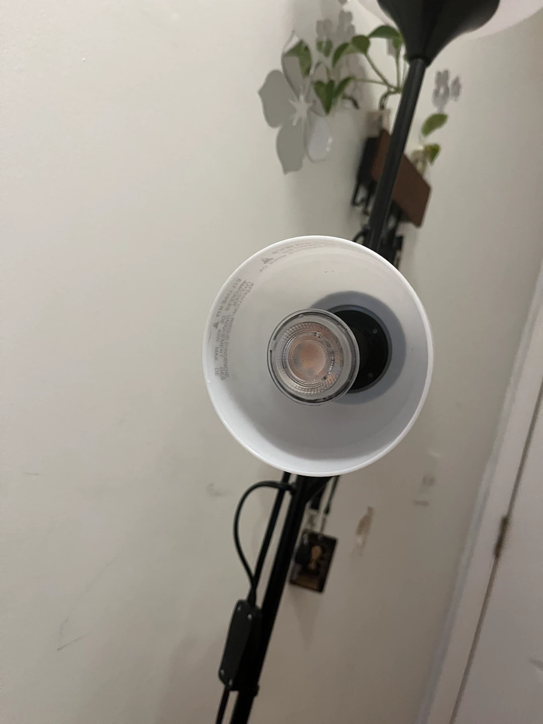 Black Floor Lamp with Adjustable Reading Light - photo 5