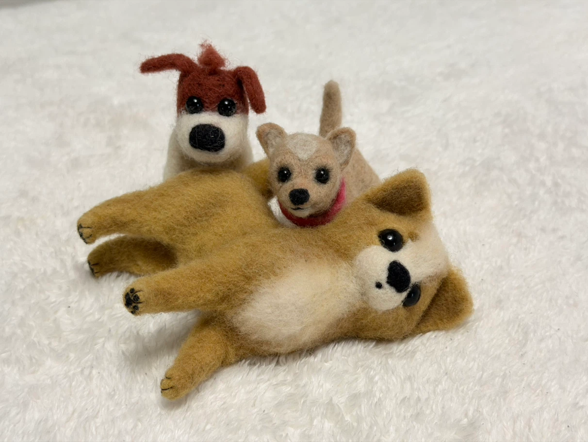 Felted Dog Figures - Sentimental Display Decor - Toys - photo 2