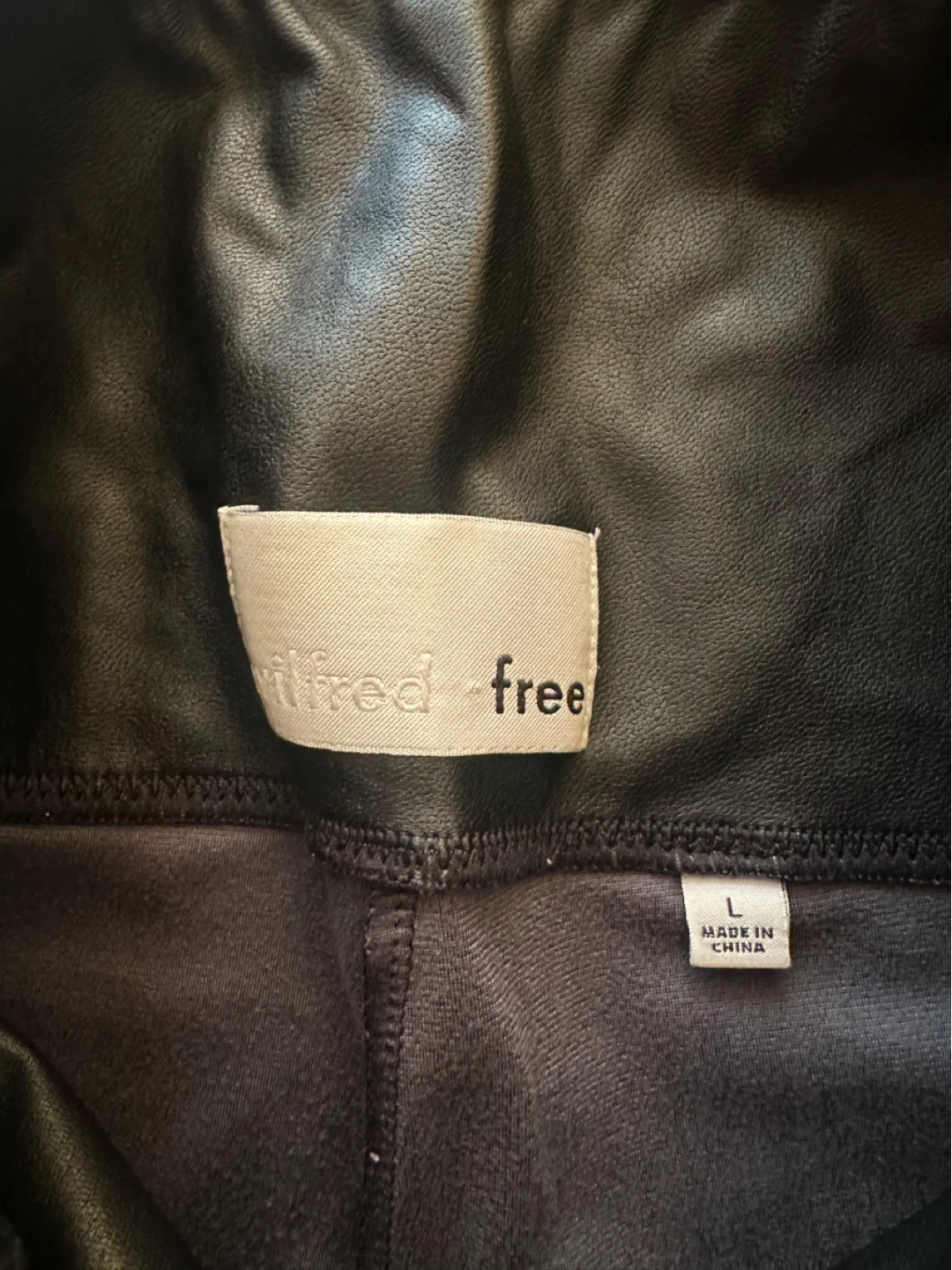 Wilfred Free Faux Leather Leggings Size Large - photo 2