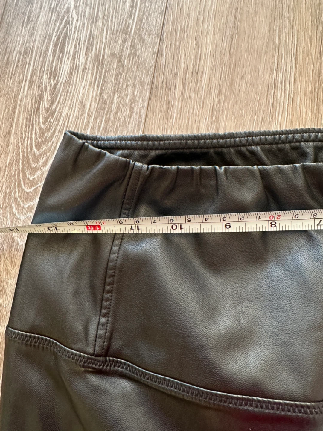 Wilfred Free Faux Leather Leggings Size Large - photo 3