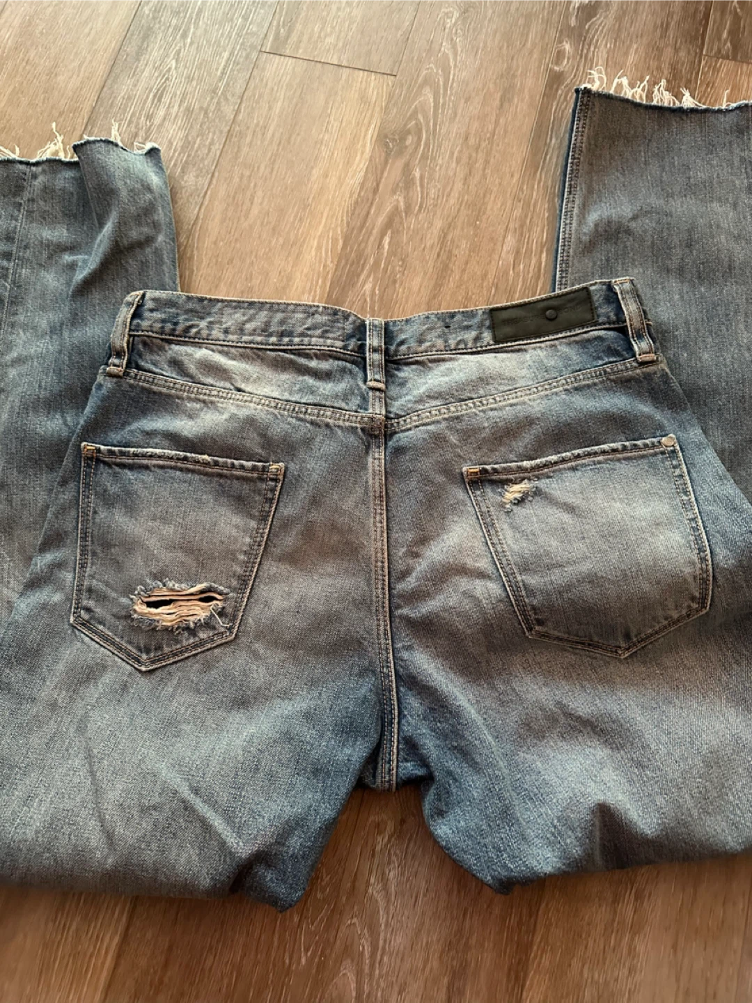 Treasure & Bond Distressed Jeans 29x28 - photo 5