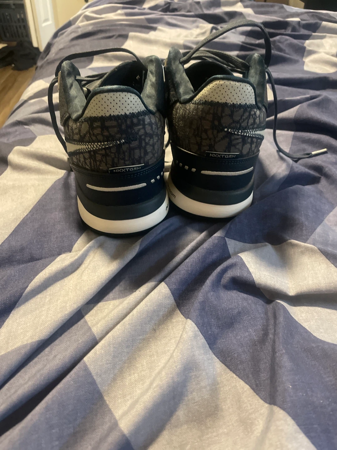 Nike Jordan x Dior Sneakers - photo 2