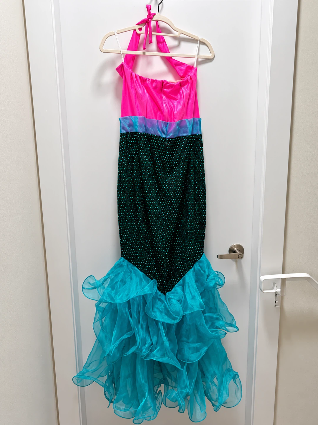Adult woman’s mermaid costume size large brand new without tags - photo 3