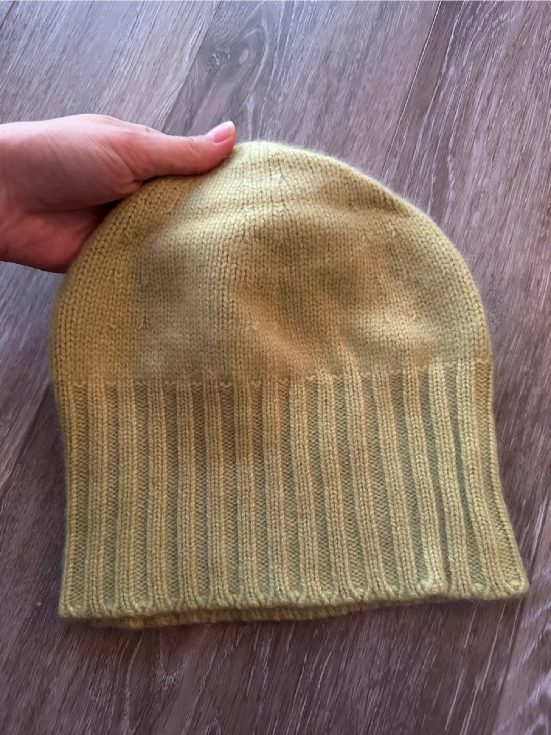 Banana Republic 100% Cashmere Beanie - photo 2