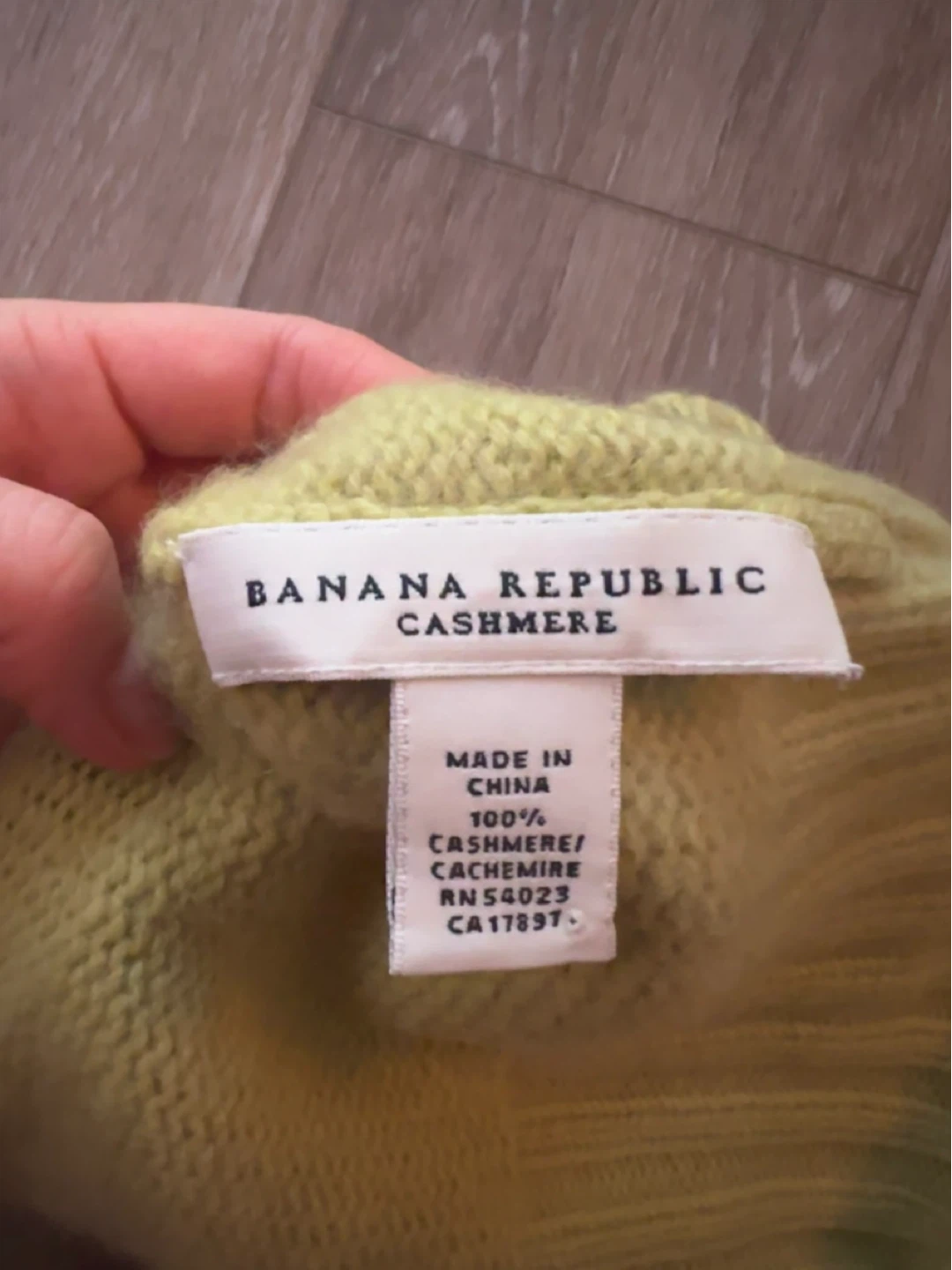Banana Republic 100% Cashmere Beanie - photo 5