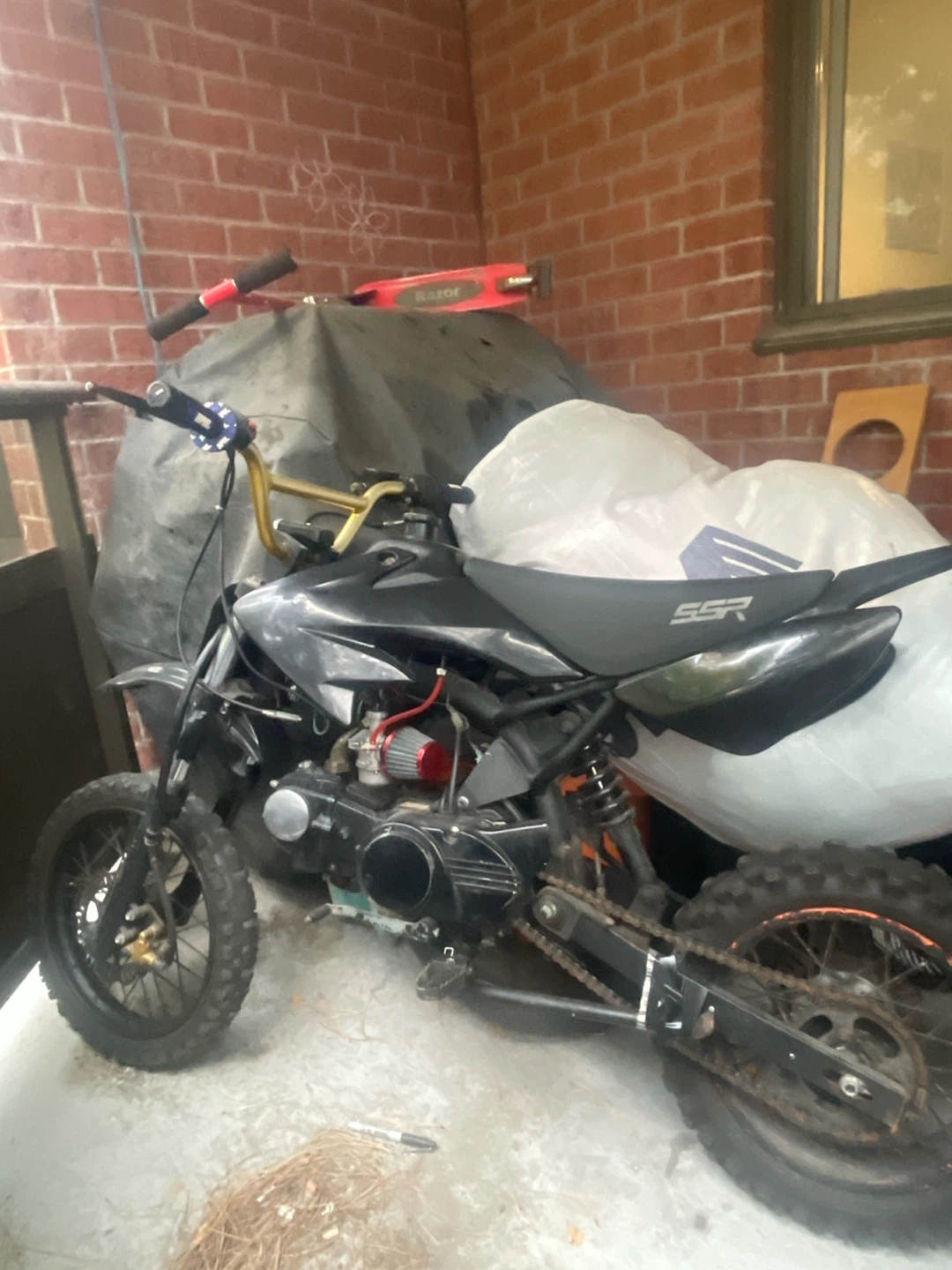 Ssr pitbike 125cc perfect condition runs with no problems