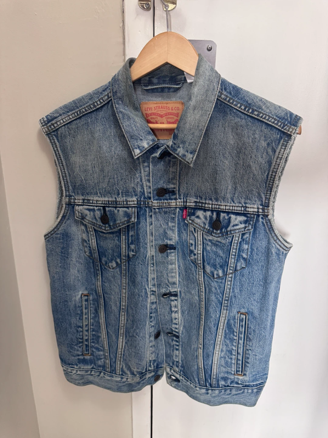 Levi's Denim Vest Medium