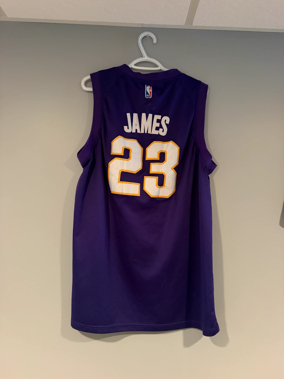 Nike LeBron James Los Angeles Lakers Swingman Jersey - photo 2