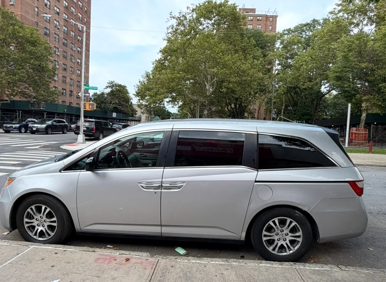 2012 Honda Odyssey EX - photo 5