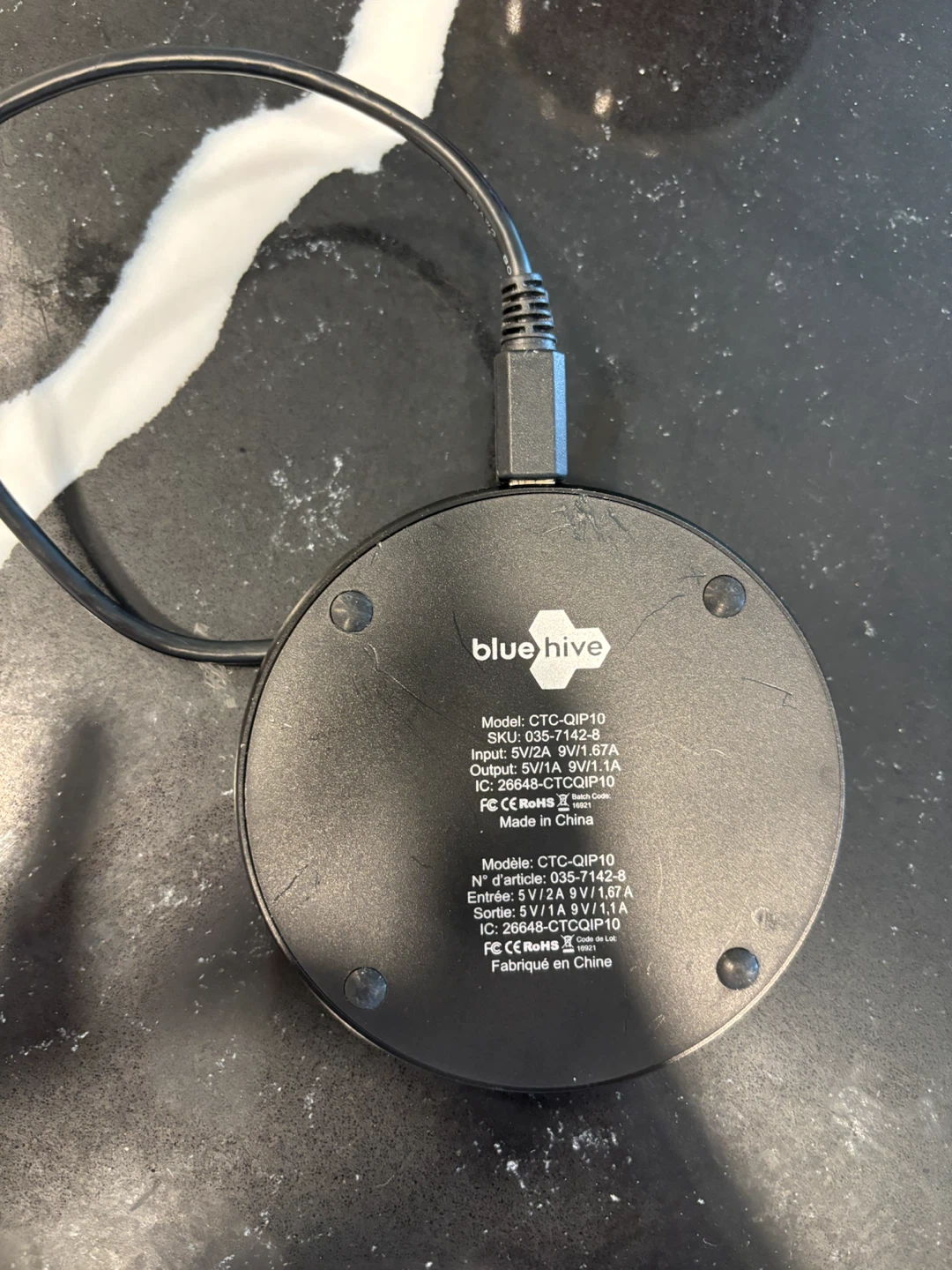 Blue Hive Wireless Charging Pad - photo 2