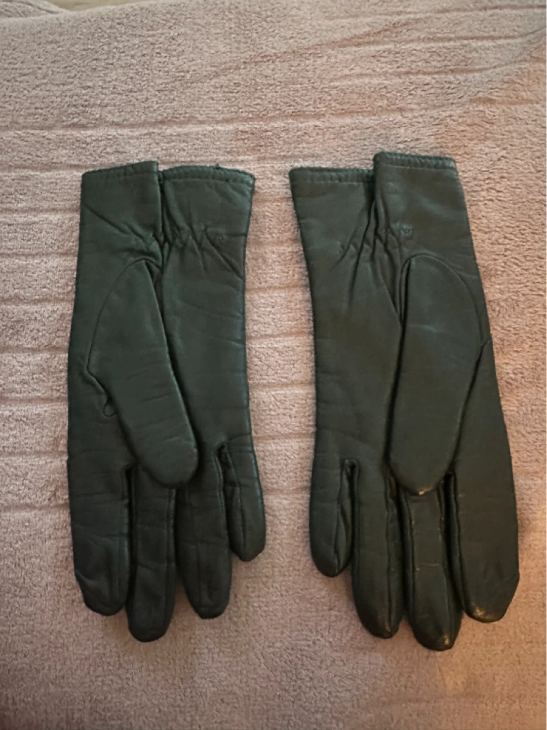 Green leather gloves - photo 2