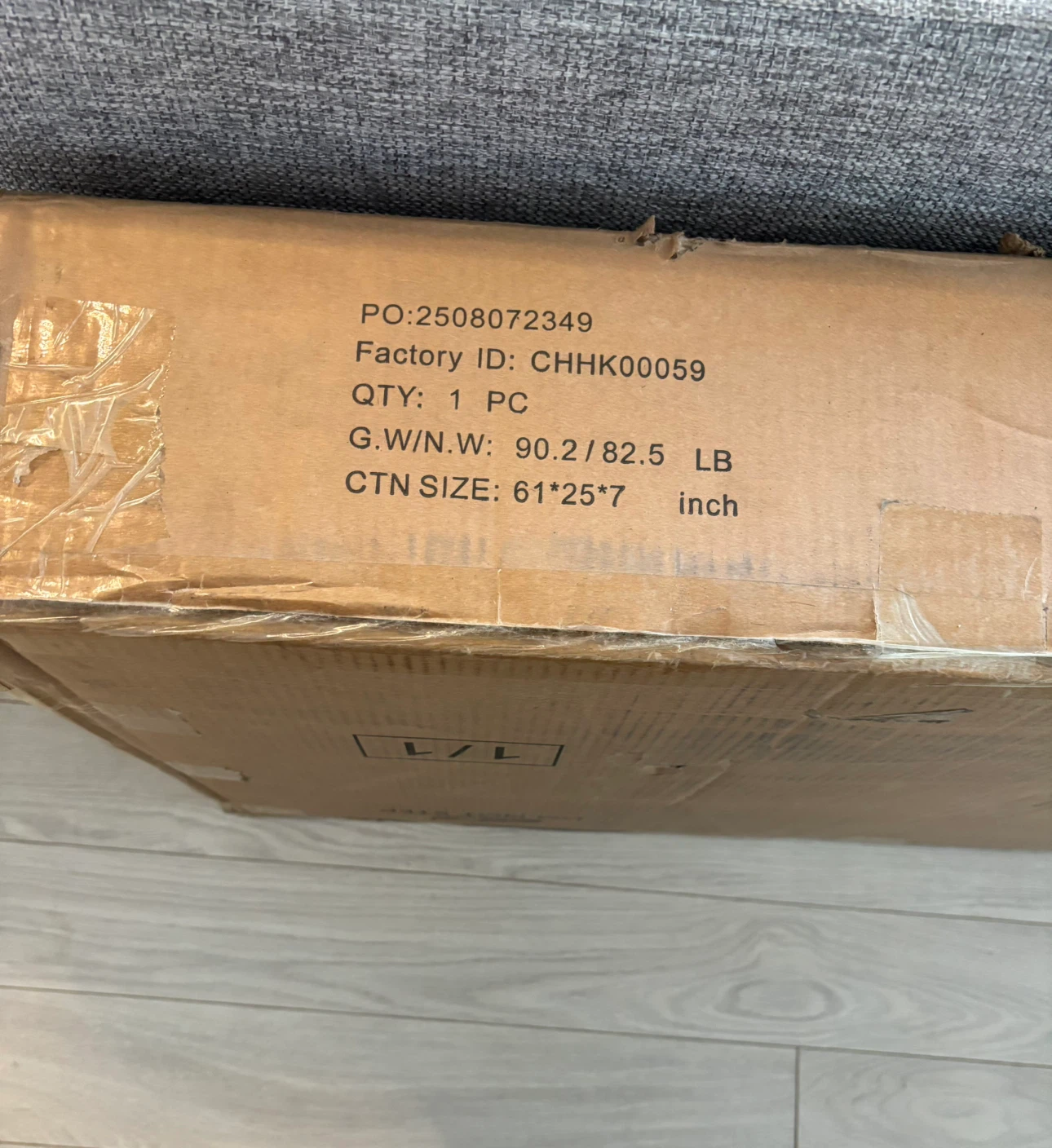 NEVER BEEN OPENED. Jocisland Queen Size Upholstered Bed Frame - photo 2
