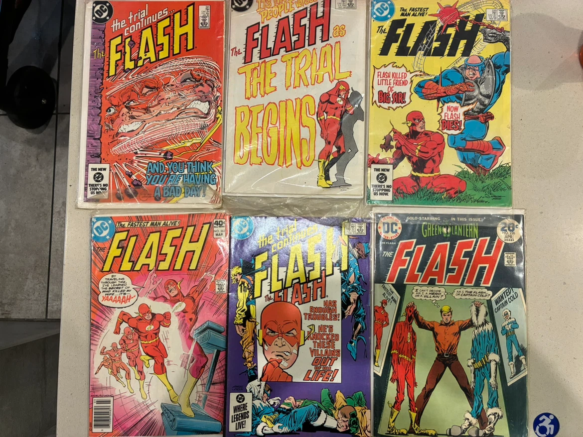 Set of 6 DC The Flash Comic Books
