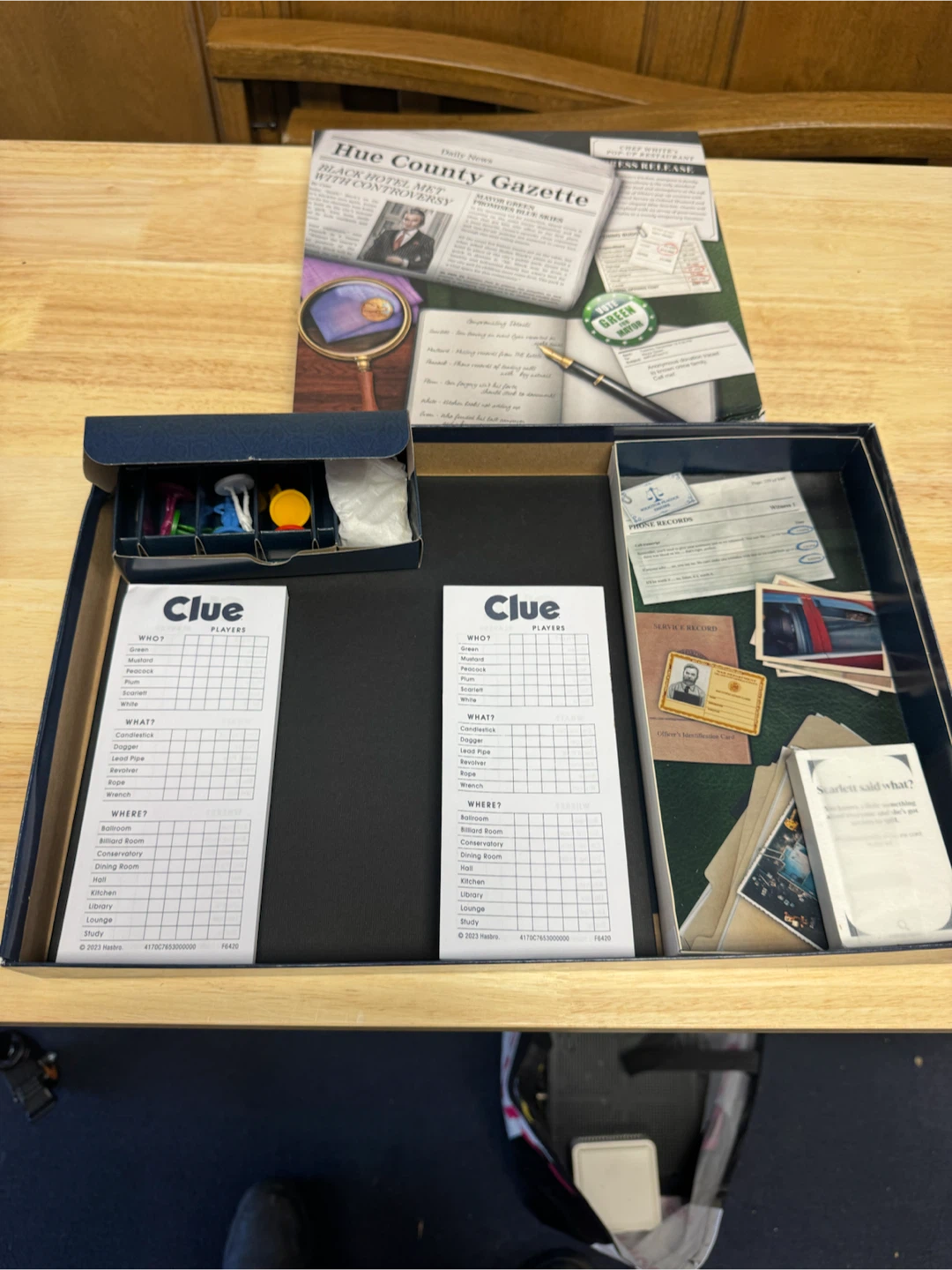 Clue Board Game - photo 3