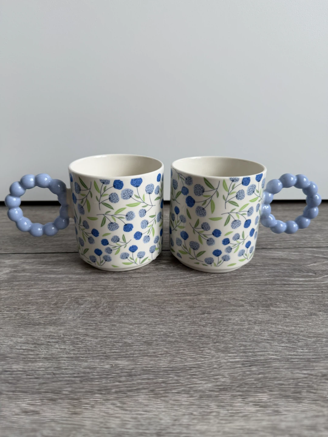 Two New Ceramic Mugs with Bubble Handles - photo 2