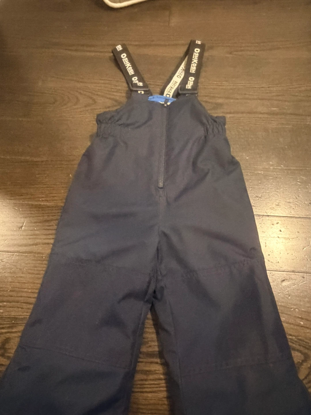 OshKosh  Snowsuit 24M - photo 4